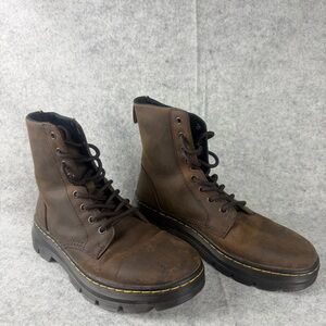 Dr Martens Combs Leather Boots, Style#26006207, Size 7 M,     8L, Dark Brown